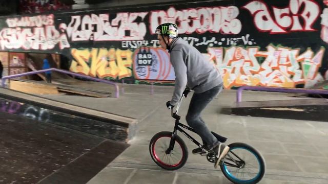 Gavanь. Из дёрта в парк. смотреть онлайн