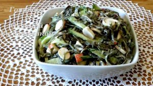 Салат с морской капустой, огурцами и крабовыми палочками. Салат Лагуна.