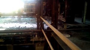 Пос  Бытошь.  Разломанная  стекловаренная  печь  на  Бытошском  стекольном  заводе.  2013 г.