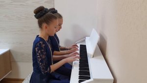 Holiday W.Donaldson (Скуратівська Маріна і Гончаренко Анастасія)