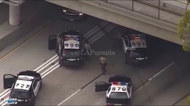 ROAD RAGE & CAR CRASHES! FUNNY FAILS & WINS CRASH COMPILATION 2020 смотреть онлайн