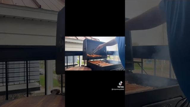 JonhnnyBBQ #part2  #bbq #fumee #bois #cherry #fyp #pourtoi #foryou #foryourpage #merci #jevousaime