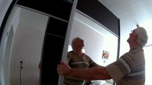 Настройка купейных дверей шкафа.
