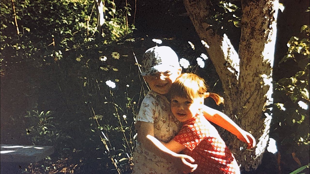 Близкие, дальние и далекие. Воспоминания из 90х