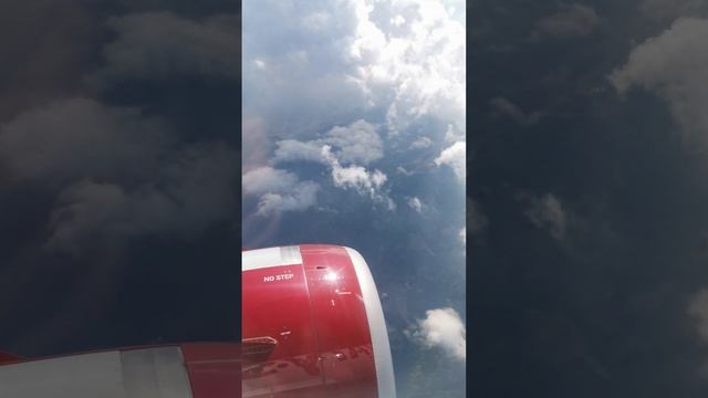 Небо. Пусть останется на память. Небо и облака. Подлетаем к Стамбулу. 29.09.23 смотреть онлайн