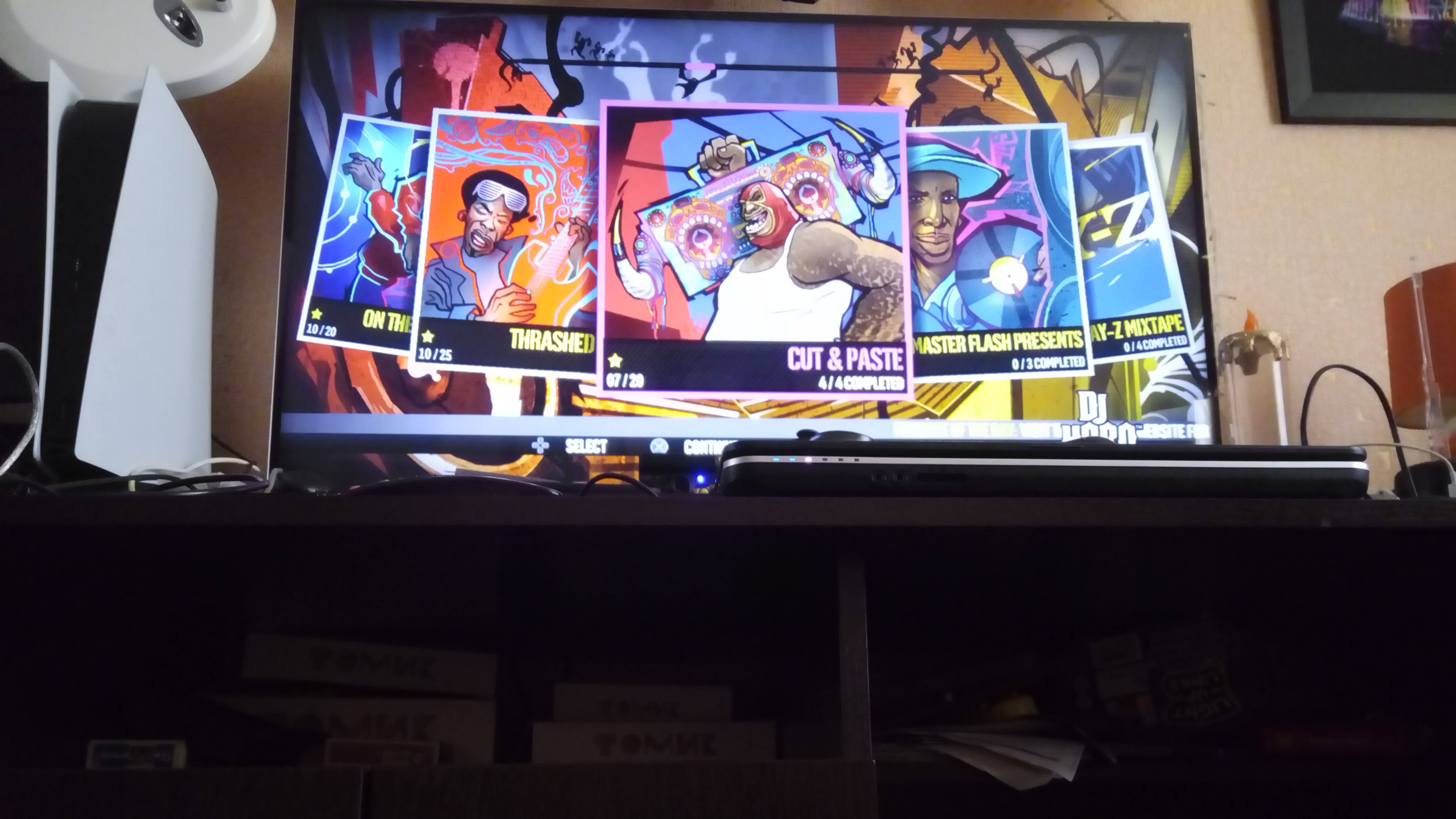 DJ HERO CUT & PASTE