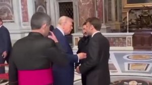 Трамп отшил Макрона на переговорах в Риме.