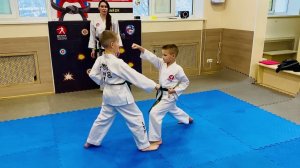 Самбо массоги (спарринг на 3 шага) Техника рук: удары, блоки. Тхэквондо, спорт, аттестация, экзамен