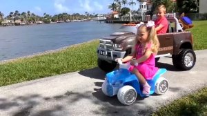 Диана и Рома - Диана и Рома играют с игрушками Щенячий патруль