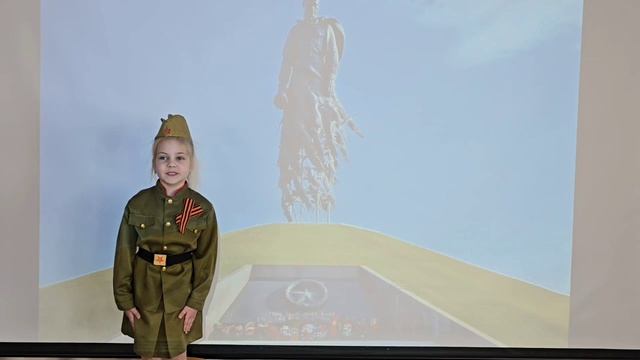 Полина Зеленко У обелиска смотреть онлайн