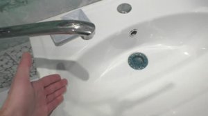 Заглушка для умывальника и не нужен смеситель  если есть один кран