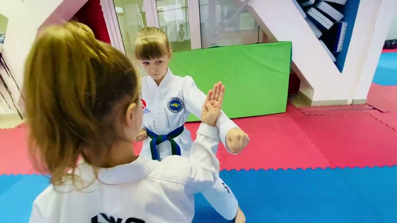 Взаимодействие из анун соги (широкая стойка), по 3 удара и блока в верхний, средний и нижний уровень смотреть онлайн