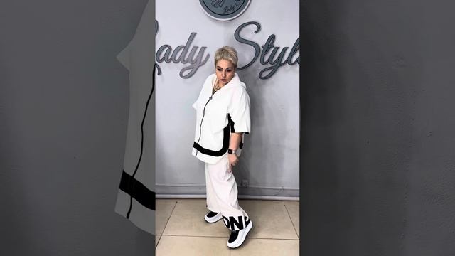 ВАТСАП +79255251720 Стильная женская одежда больших размеров от Турецких производителей. смотреть онлайн