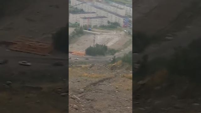 Спуск с горы Айкуайвенчорр.2023г. смотреть онлайн