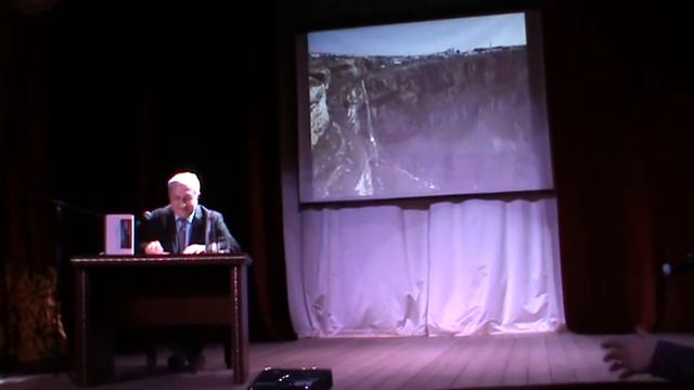 Драматург Шапи Казиев в Театре поэзии смотреть онлайн