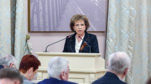 Людмила Скаковская выступила на заседании Президиума Совета законодателей РФ