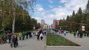 Народные гуляния в День победы в Центральном городском парке имени Маяковского! Отличный был праздни