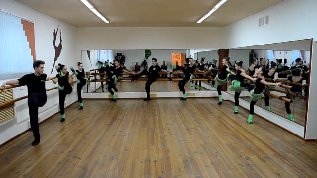 Фрагменти відкритих уроків ЗХА "Вікторія"