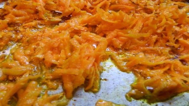 Зеленый борщ с щавелем и яйцом