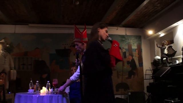 Маленькое предательство (ЖАННА д’АРК) — Евгений Градусов, Максим Раковский, квартирник, 02.06.24 смотреть онлайн