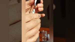 Jak otworzyć butelkę Sheridan. How to open a bottle of Sheridan.