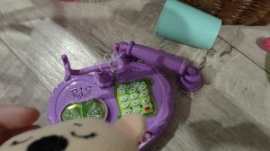 играем и звоним по игрушечному телефону