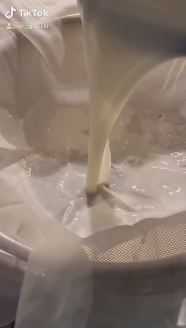 СамА себе сыровар!