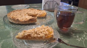 Постный пирог с лимонно-апельсиновой начинкой.
