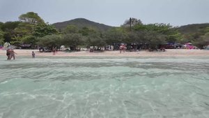 Паттайя в апреле. Ко Лан ПЛЯЖ ТИЕН. ОБЕД В ЛУЧШЕМ КАФЕ.ПРОГУЛКА по Джомтьену - СОЙ 6. ВЕЧЕРНИЙ ВАЙБ