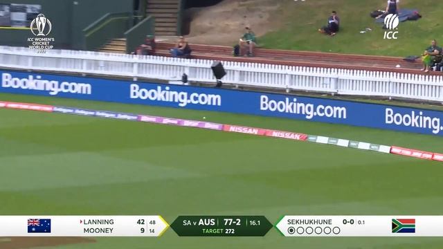 Meg Lanning crushes South Africa with an unbeaten century | Women's CWC22