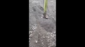 Строительство, разгрузка баржи