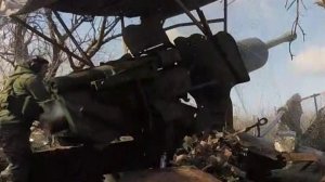 Смешанный артиллерийский полк "Волга" громит позиции боевиков в ДНР