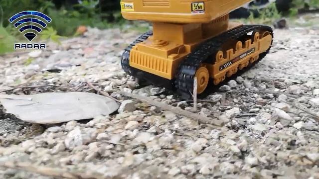 RDR1044 RC Excavator Mobil Keruk Beko Mainan Anak Mobilan Remote Control RADAR