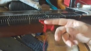 немного почистила машину Нева 1 и отвязала образец