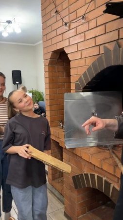 Учим детей готовить в русской печи на этно-фольклорной смене "Крутушка-дети"