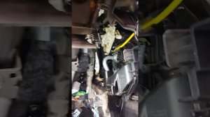 Главное - верить в себя. Замена радиатора печки БЕЗ снятия торпедо.