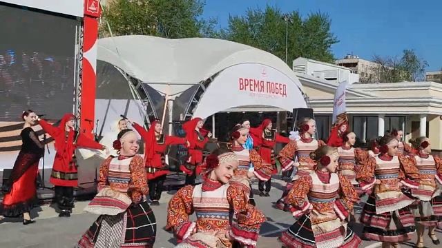 Концерт в Тюмени #танцы #танцынародовмира #красивые #тюмень #залетайвтренды #трендытикток #dance