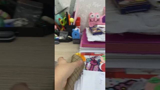 Я пришла домой из школы и сделала все свои дела 😘￼￼￼ смотреть онлайн