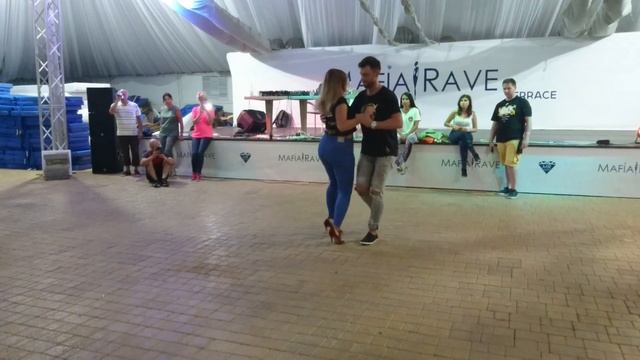 Urban kiz. After class in Odessa. Andrey Bessonov & Tanya Polishchuk смотреть онлайн