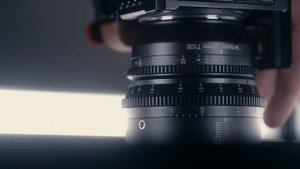 Этот объектив - лучший в своем роде! Обзор кинообъектива 7Artisans 35mm t1.05 "Vision"