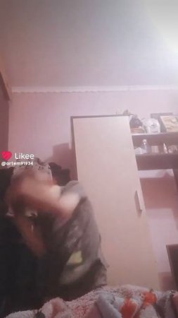 у меня горит задний габарит🤣🤣🤣