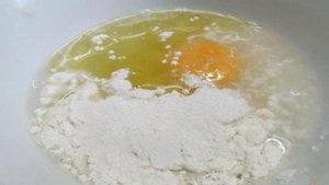Блины фаршированные яблоком и черносливом