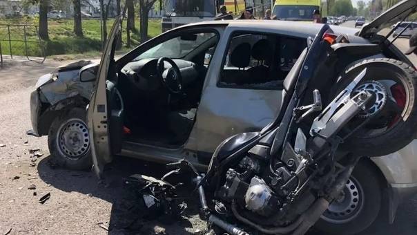 Жесткие аварии и дтп Идиоты на дороге Водятлы за рулем