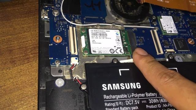 Bongkar Jeroan Ultrabook Samsung смотреть онлайн