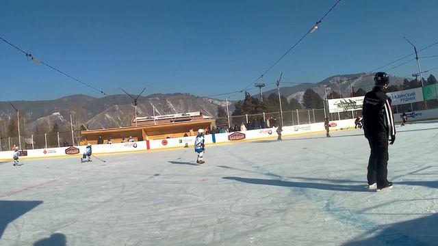 турнир г.Абаза волки-Рысь 3 преиод смотреть онлайн