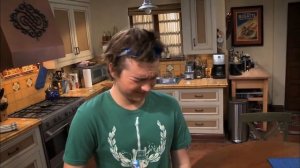 Два с половиной человека 🍀 Джейк и человеческий фонтан