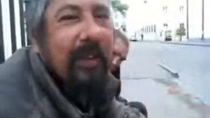 Бомж поздравляет с днем рождения. Красивое поздравление