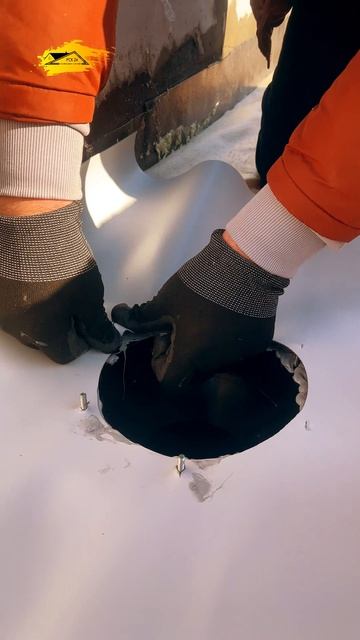 Установка водосточной воронки 💧| Мембранная кровля