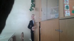 Мальчик стоит в углу (ржака😂😂)