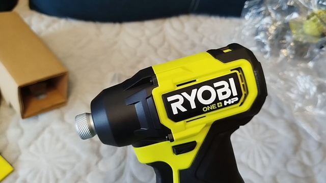 Бесщеточный импульсный винтоверт Ryobi ONE+ HP RID18C-0 5133004938 смотреть онлайн